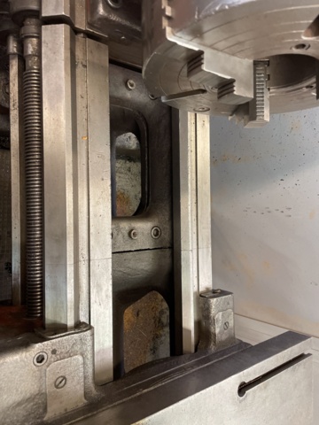 1042581-16 Support lathe TOS SN 50 C