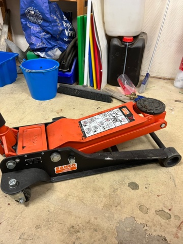 1028211-4 Jack power