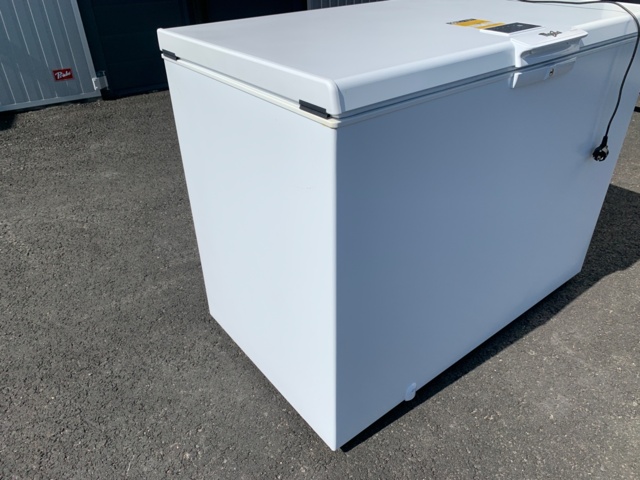 1044788-4 Freezer