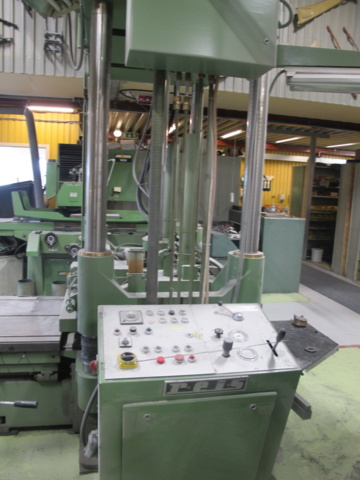 1004685-5 Reis stain press/hydraulic press