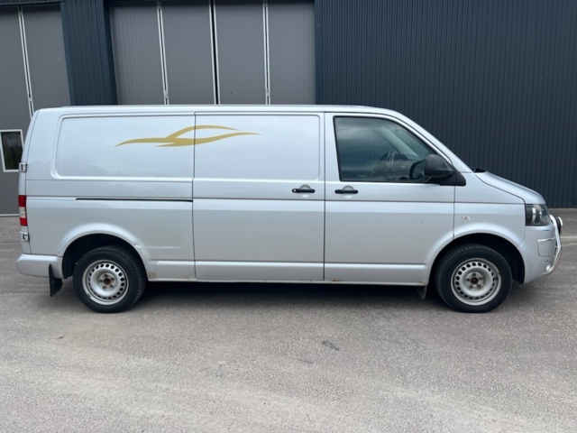 1043250-2 Volkswagen Transporter 2.0 TDI 102hp, 2012