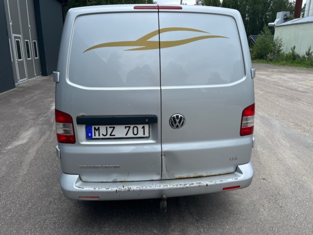 1043250-8 Volkswagen Transporter 2.0 TDI 102hp, 2012