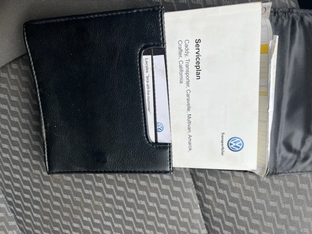 1043250-26 Volkswagen Transporter 2.0 TDI 102hp, 2012