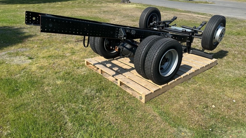 998645-4 Ny bil ram Mitsubishi Fuso Canter 7C18D