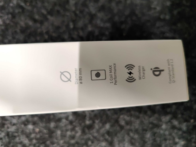 1045078-6 4 wireless chargers Minibatt Wireless Charger FS80