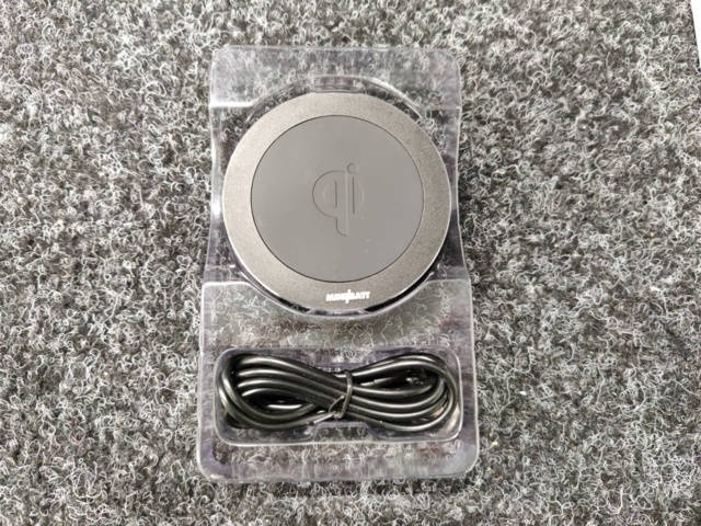 1045078-7 4 wireless chargers Minibatt Wireless Charger FS80