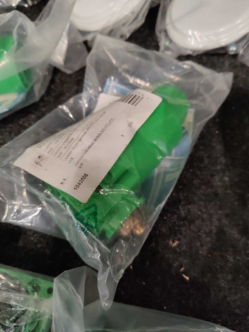 1045408-7 Wall boxes Uponor