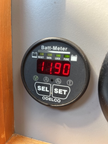 Odelco Battmeter Manual () Odelco Battmeter Manual