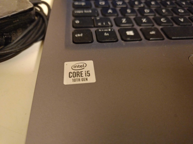 1043036-4 Laptop Asus X515J