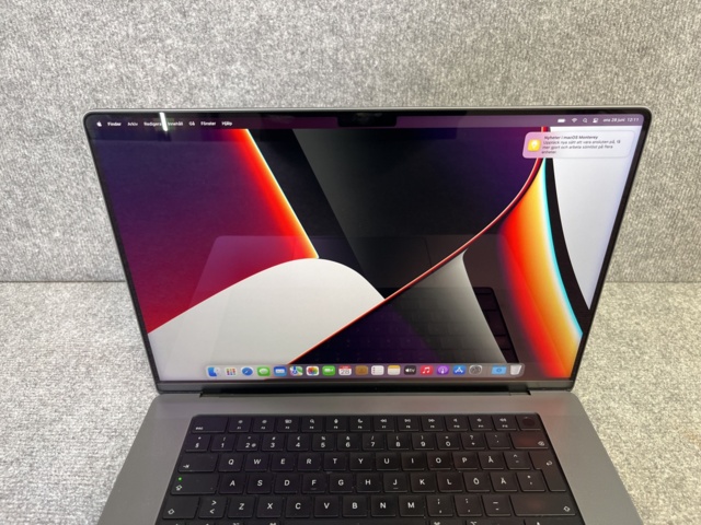 963387-2 MacBook Pro M1 16", 32GB / 1TB