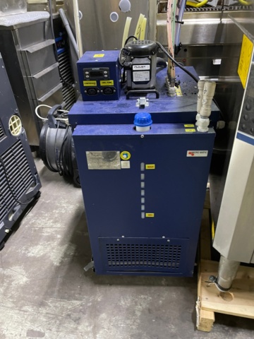 898053-2 Cooling system for draft beer