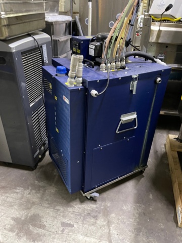 898053-4 Cooling system for draft beer