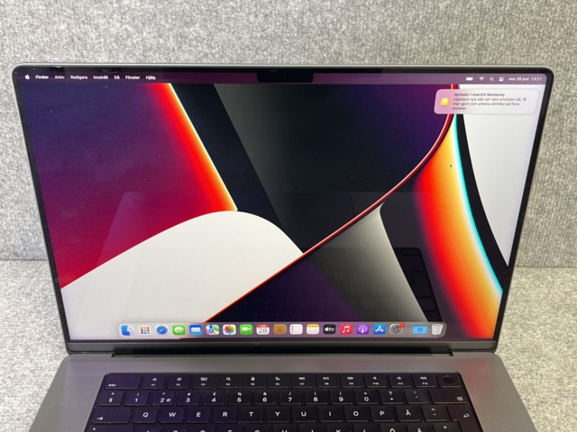 963394-3 MacBook Pro M1 16", 32GB / 1TB