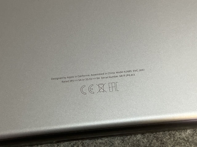 963394-12 MacBook Pro M1 16", 32GB / 1TB