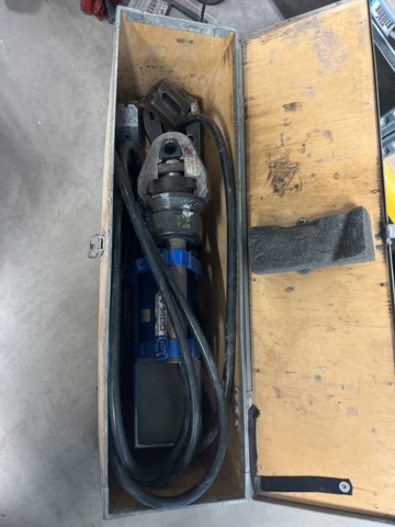 1023668-2 Jacks 2 pcs, Elpress V1480