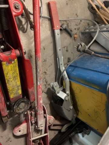 1023668-4 Jacks 2 pcs, Elpress V1480