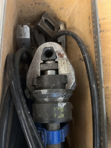 1023668-5 Jacks 2 pcs, Elpress V1480