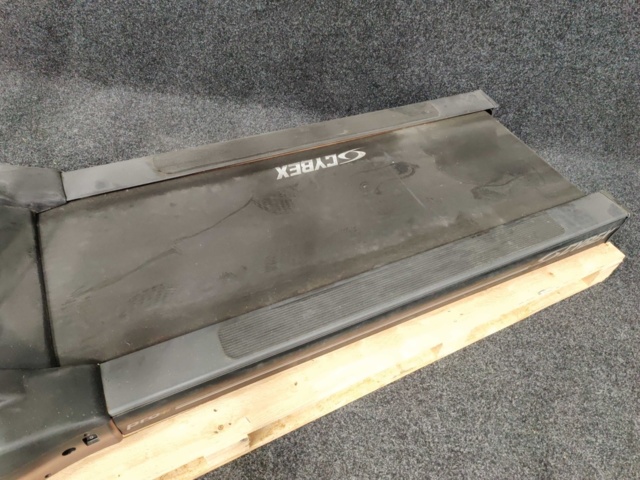 1047233-4 Treadmill Cybex 530T Pro+
