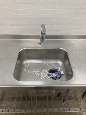 1045660-3 Stainless kitchen bench with sink