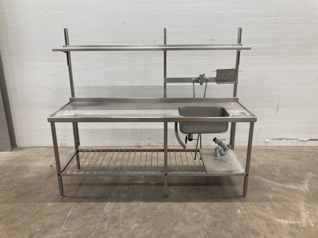 1045662-1 Stainless kitchen bench with sink