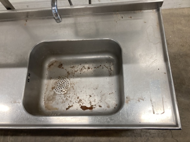 1045662-7 Stainless kitchen bench with sink