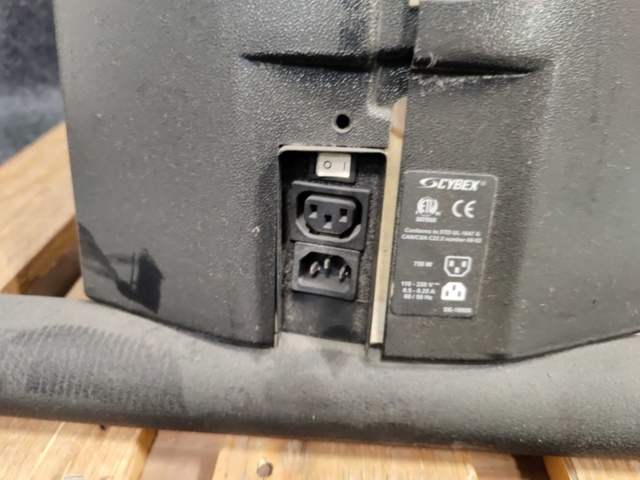 1047240-15 Cybex 530S stair machine