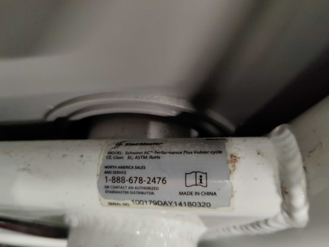 1047243-11 Motionscykel Schwinn AC Performance Plus