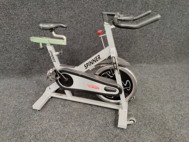 1047244-2 Exercise bike Star Trac Spinner Pro