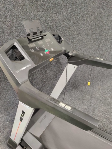 1047245-10 Treadmill Kettler Run 11