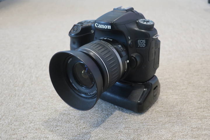 1030187-4 System camera Canon EOS 70D
