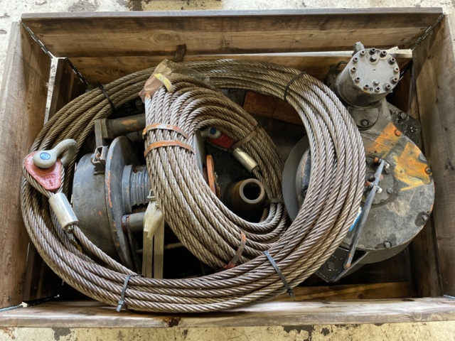 1042608-1 Winches Sepson, 2006