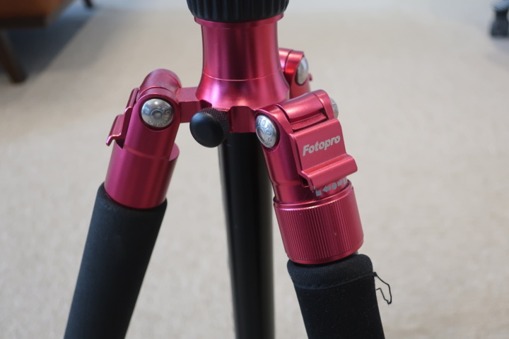 1030197-6 Camera stand Fotopro C-5i with Rollei FPH-52Q