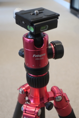 1030197-7 Camera stand Fotopro C-5i with Rollei FPH-52Q