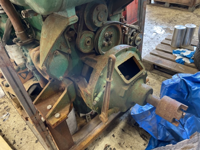 1042614-4 Volvo Penta TMD100A Boat Engine