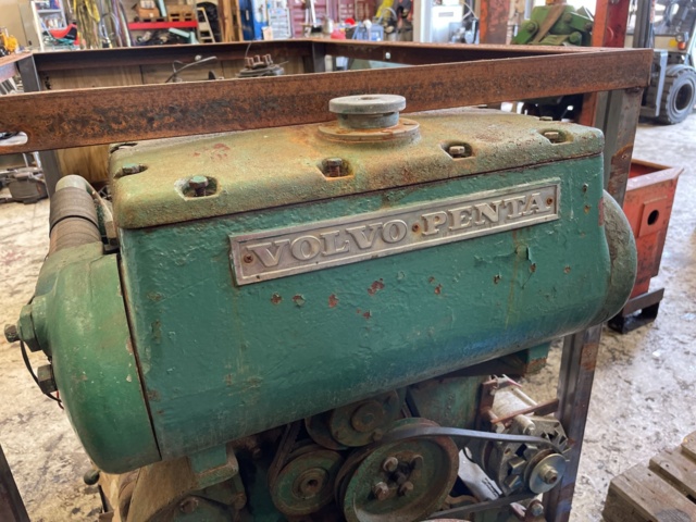 1042614-5 Volvo Penta TMD100A Boat Engine