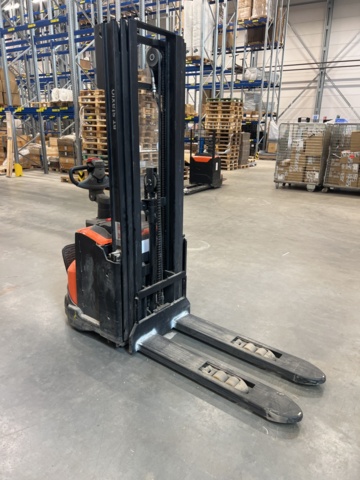 1022185-3 Standing plate BT SWE120L -2021