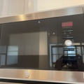 980560-2 2 microwave ovens from Electrolux
