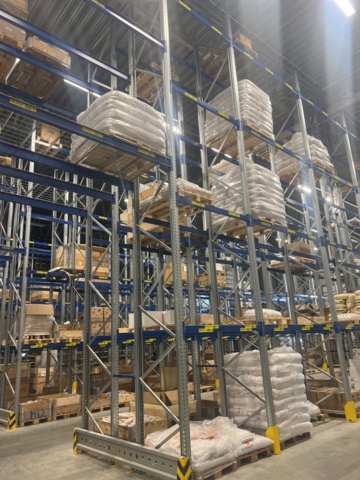 Pallet racking, 77 sections - PS Auction - We value the future ...