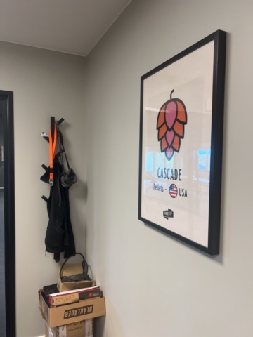 1022253-4 Office workplace