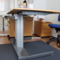 1033603-4 Raised/retractable Desk 160x100