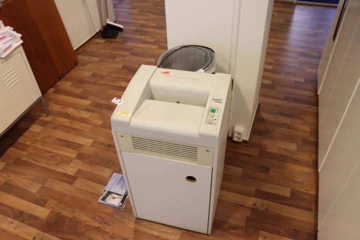 1033616-3 Document shredder Dahle