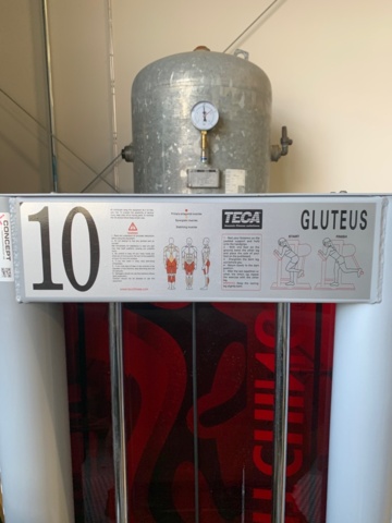 1020383-4 10 training machines for circuit training Teca Switching