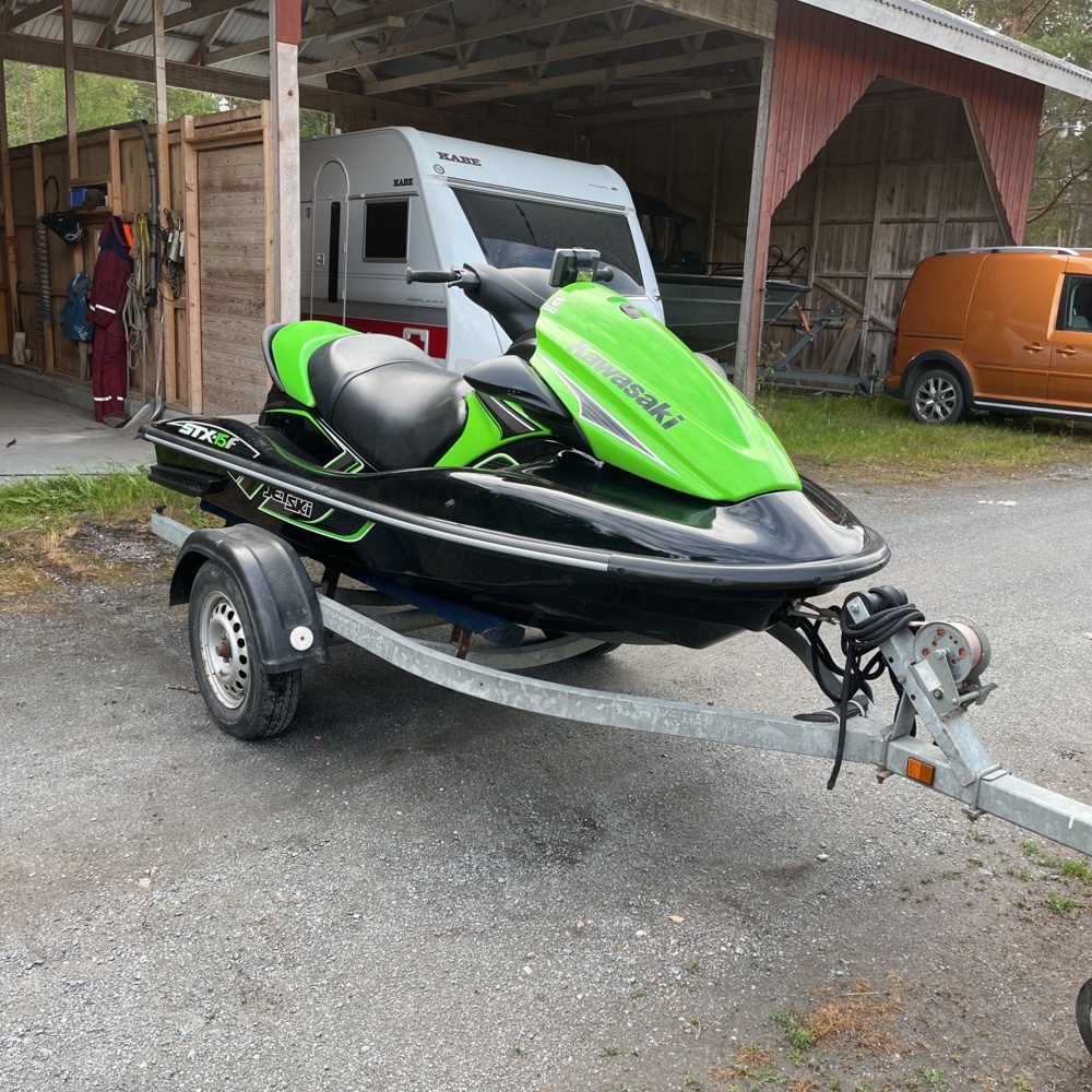 Kawasaki STX-15F 2015 160hp Only 22 hour trailer