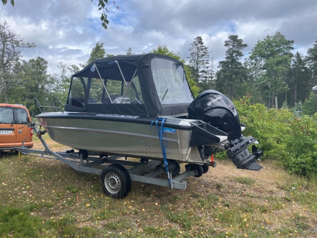 1013117-2 Faster 525 SC Tohatsu 90hp 4-stroke 2021 only 10 hours, trailer