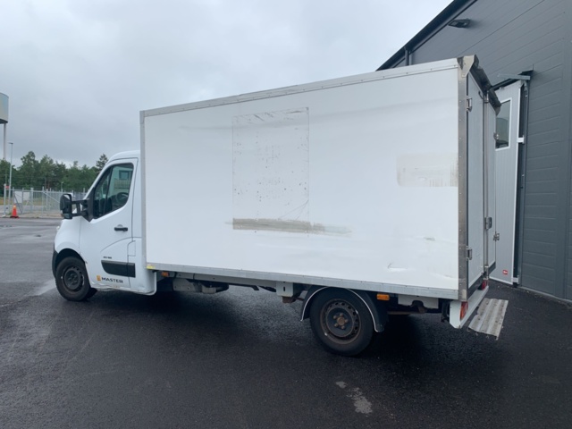 1044538-7 Renault Master Chassis Cab 3.5 T 2.3 dCi - 2012