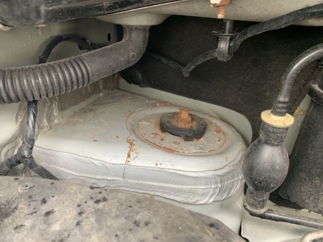 1044538-30 Renault Master Chassis Cab 3.5 T 2.3 dCi - 2012