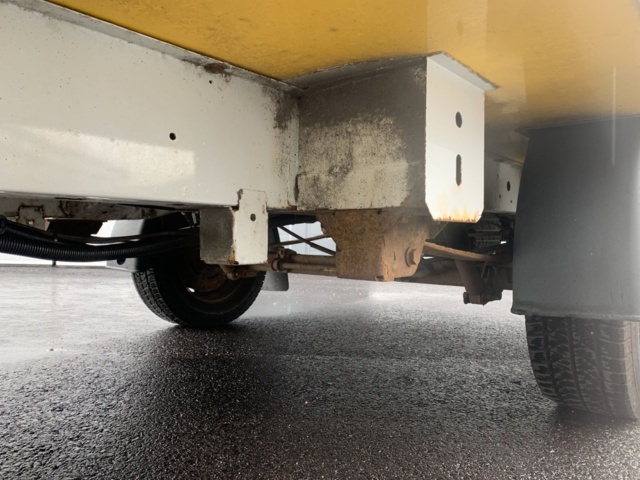 1044538-46 Renault Master Chassis Cab 3.5 T 2.3 dCi - 2012