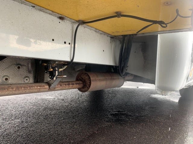 1044538-50 Renault Master Chassis Cab 3.5 T 2.3 dCi - 2012