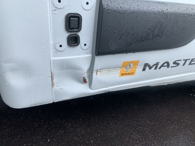 1044538-55 Renault Master Chassis Cab 3.5 T 2.3 dCi - 2012