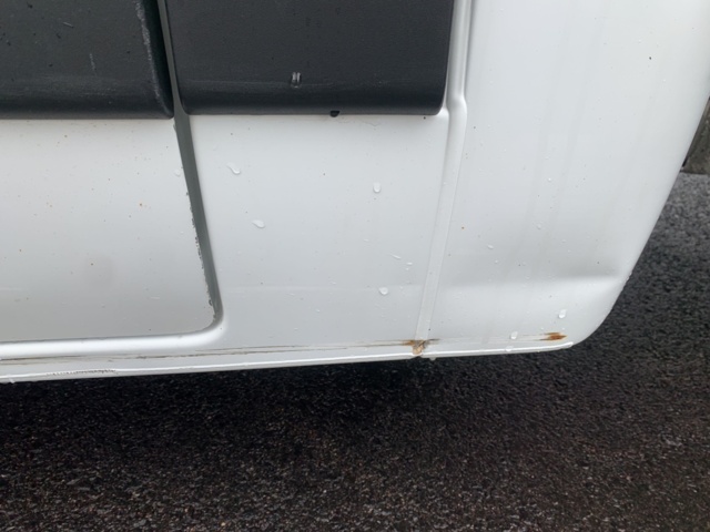 1044538-64 Renault Master Chassis Cab 3.5 T 2.3 dCi - 2012